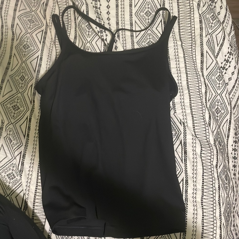 black tank top sports bra support